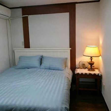 K Star Road Guesthouse - Hostel Seul Zewnętrze zdjęcie