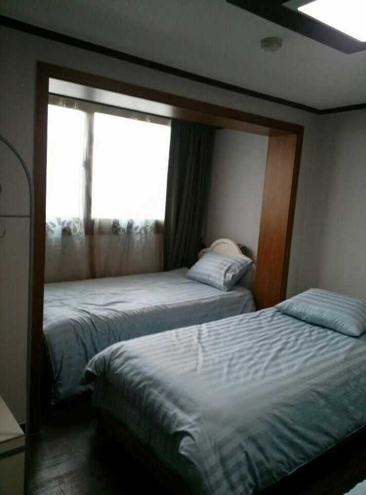 K Star Road Guesthouse - Hostel Seul Zewnętrze zdjęcie